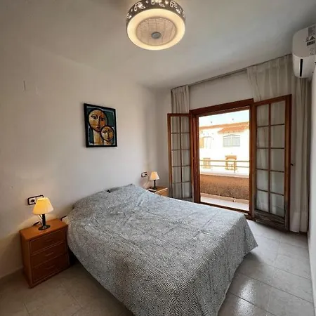 بيت للعطل Sunny Few Minutes Walk From آريناليس ديل سول